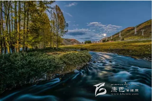 新都橋，正在打開(kāi)最美時(shí)光,我在這里等你......